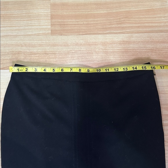 Vintage Black Pencil Skirt with Center Kick Size 8 Petite - Picture 6 of 7